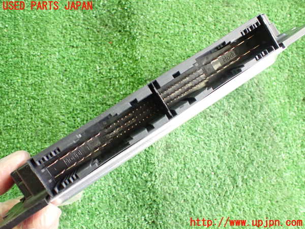 2UPJ-23766146]BMW 320i(VA20)(E90)コンピューター1 (フットウェルライトコントロール) 中古_m0005.jpg