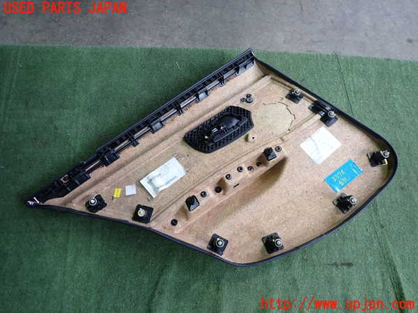 2UPJ-23761294]BMW 320i(VA20)(E90)右後ドア内張り 中古_m0004.jpg