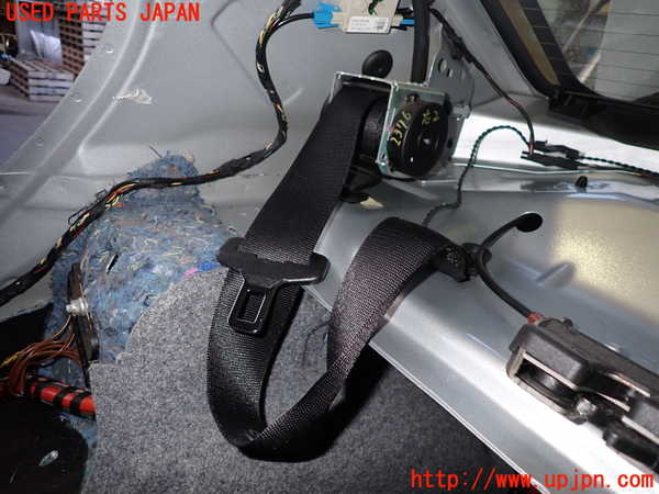 2UPJ-23767155]BMW 320i(VA20)(E90)右2列目シートベルト 中古_m0001.jpg