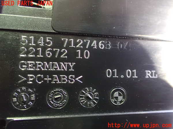 2UPJ-23767810]BMW 320i(VA20)(E90)ドリンクホルダー 中古_m0004.jpg