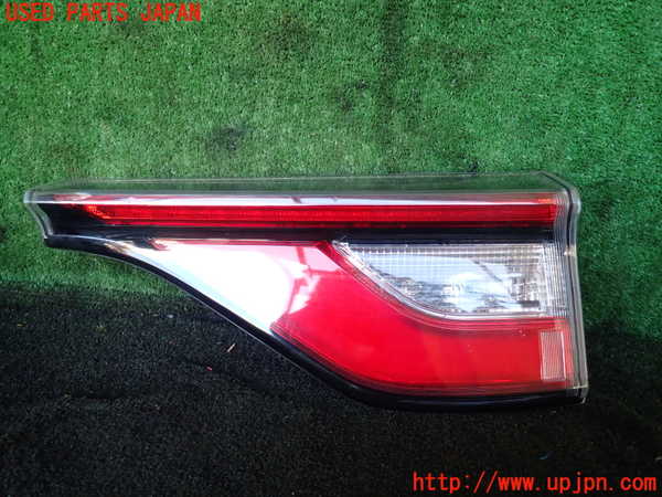 1UPJ-23771550]エスティマ(ACR55W)右リアフィニッシャー 中古_m0001.jpg
