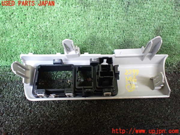 1UPJ-23777692]エスティマ(ACR55W)内装トリム類2 中古_m0003.jpg