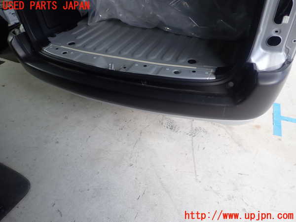 5UPJ-23781610]プロボックス バン ハイブリッド(NHP160V)リアバンパー 中古_m0001.jpg