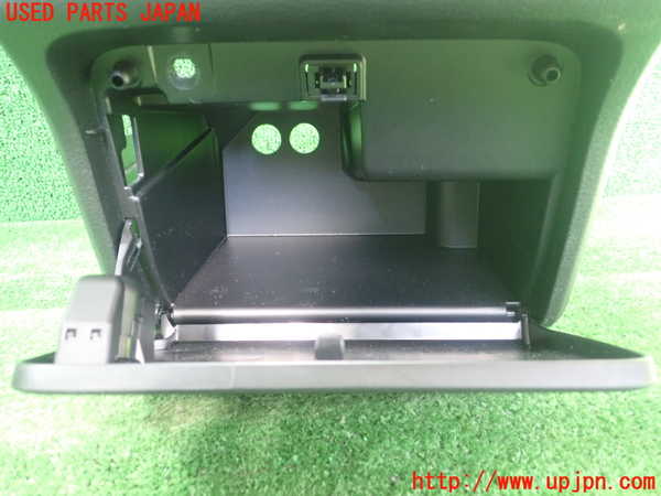 5UPJ-23787842]プロボックス バン ハイブリッド(NHP160V)小物入れ2 中古_m0003.jpg