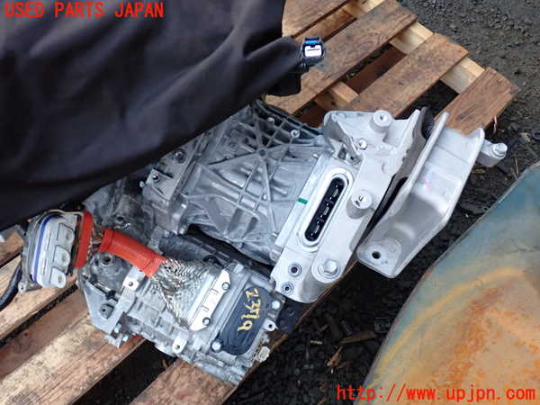 1UPJ-23793010]セレナ e-POWER(GFC28)ミッション AT HR14DDe 中古_m0001.jpg