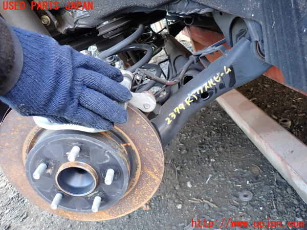 5UPJ-23795380]セレナ e-POWER(GFC28)リアアクスルビーム 中古_m0004.jpg