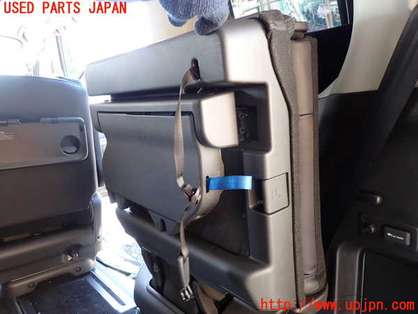 1UPJ-23797235]セレナ e-POWER(GFC28)右3列目シート 中古_m0005.jpg