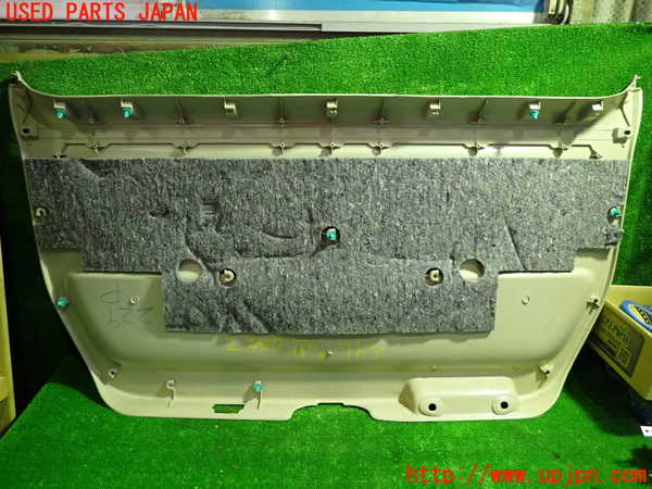 5UPJ-23801578]アルファードハイブリッド(ATH10W)バックドア内張り 中古_m0004.jpg