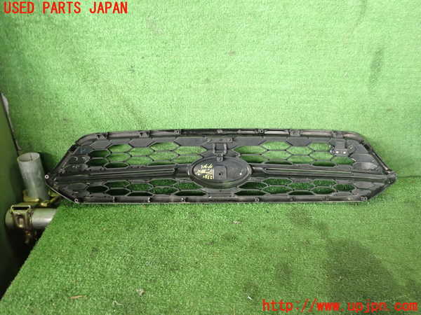 2UPJ-23811050]WRX STI(VAB)ラジエターグリル 中古_m0003.jpg