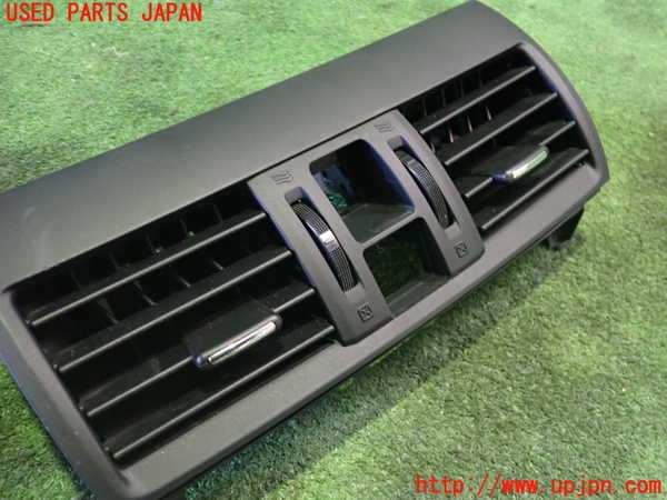 5UPJ-23817526]WRX STI(VAB)エアコン吹き出し口1 (真中) 中古_m0002.jpg