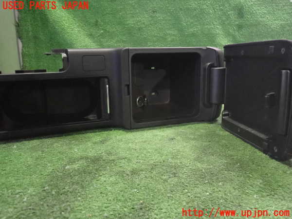 2UPJ-23817540]WRX STI(VAB)センターコンソール 中古_m0003.jpg