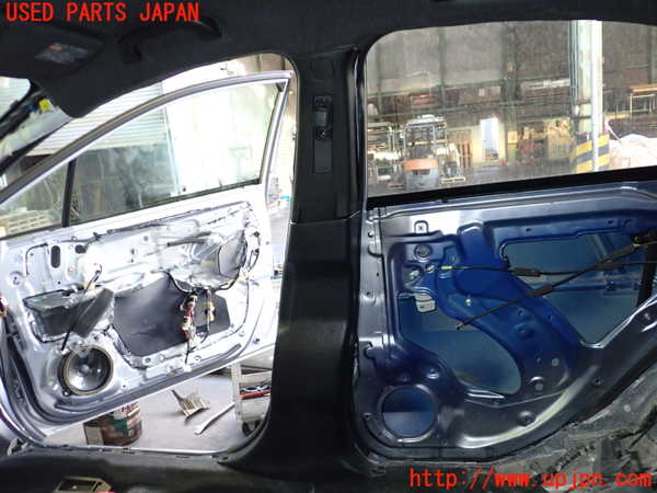 2UPJ-23817670]WRX STI(VAB)左センターピラートリム 中古_m0001.jpg