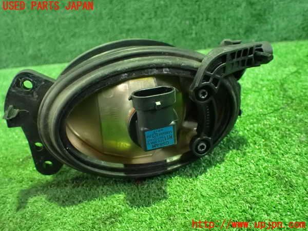1UPJ-23821180]ベンツ SL350(R230)(230458)右フォグ 中古_m0002.jpg