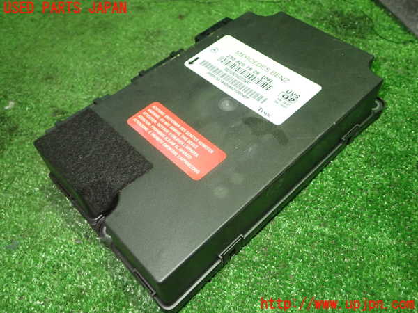 1UPJ-23826149]ベンツ SL350(R230)(230458)コンピューター4 230 820 78 26 【08】 中古_m0001.jpg