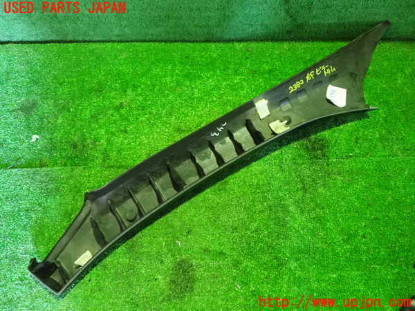 1UPJ-23827655]ベンツ SL350(R230)(230458)右フロントピラートリム 中古_m0004.jpg
