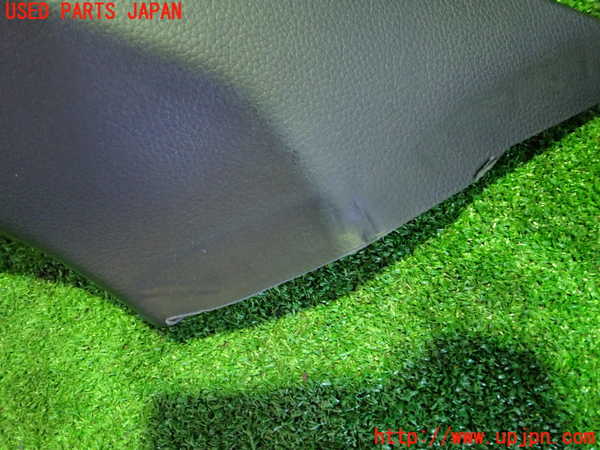 5UPJ-23827660]ベンツ SL350(R230)(230458)左フロントピラートリム 中古_m0002.jpg