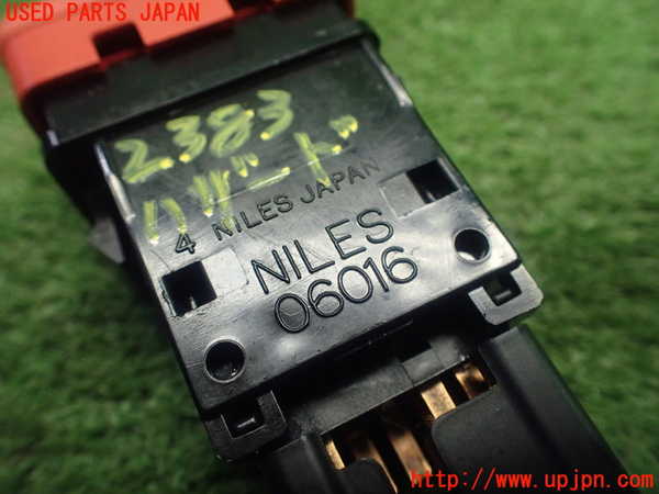 1UPJ-23836290]バモス(HM1)ハザードスイッチ 中古_m0004.jpg