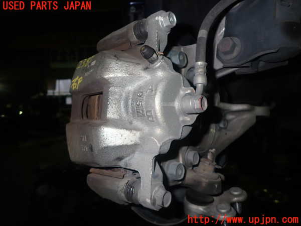 5UPJ-23854080]ステップワゴン スパーダ ハイブリッド(RP5)右フロントキャリパー 中古_m0002.jpg
