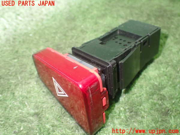 1UPJ-23856290]ステップワゴン スパーダ ハイブリッド(RP5)ハザードスイッチ 中古_m0002.jpg