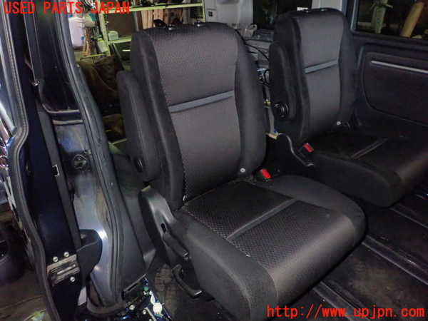 5UPJ-23857145]ステップワゴン スパーダ ハイブリッド(RP5)右2列目シート 中古_m0001.jpg