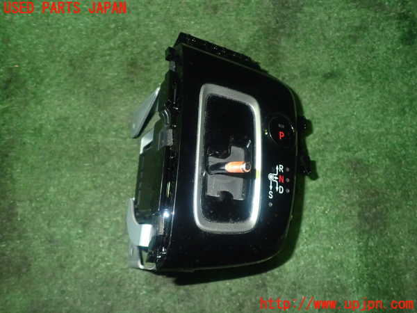 1UPJ-23857555]ステップワゴン スパーダ ハイブリッド(RP5)ATシフトレバー 中古_m0001.jpg