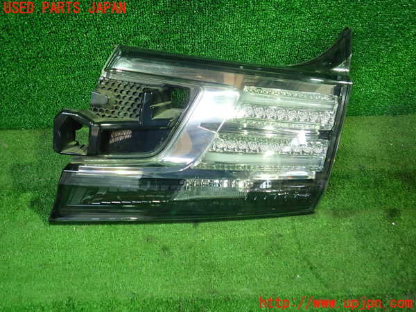 1UPJ-23861550]ヴェルファイア(AGH30W)右リアフィニッシャー 中古_m0001.jpg