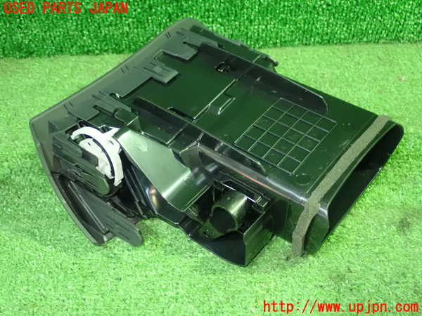 5UPJ-23867527]ヴェルファイア(AGH30W)エアコン吹き出し口2 (左) 中古_m0003.jpg