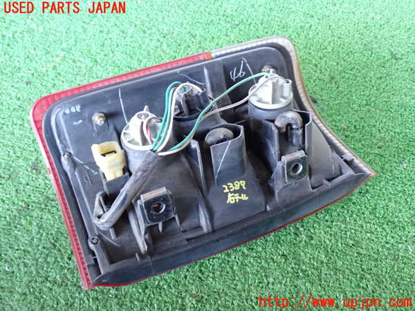 2UPJ-23871530]ハイラックスサーフ N130系 4ドア(KZN130W)右テールランプ 中古_m0003.jpg