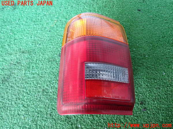 2UPJ-23871536]ハイラックスサーフ N130系 4ドア(KZN130W)左テールランプ 中古_m0001.jpg