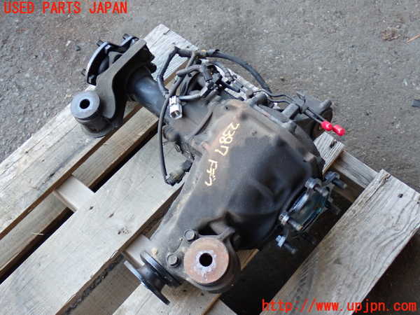 2UPJ-23874350]ハイラックスサーフ N130系 4ドア(KZN130W)フロントデフ 中古_m0001.jpg