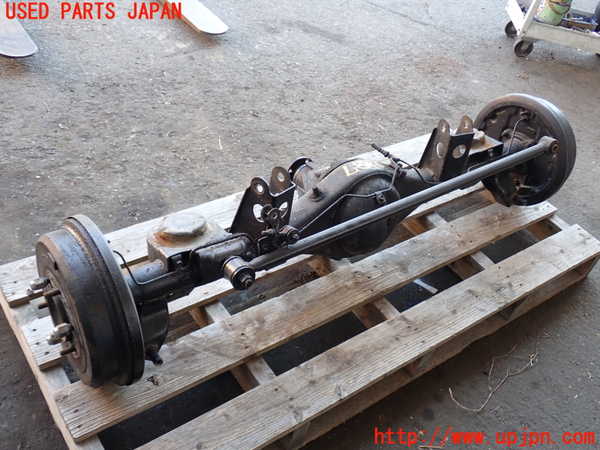 2UPJ-23874400]ハイラックスサーフ N130系 4ドア(KZN130W)リアデフホーシング 中古_m0004.jpg