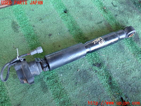 2UPJ-23875060]ハイラックスサーフ N130系 4ドア(KZN130W)右フロントショックアブソーバー 中古_m0001.jpg