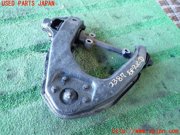 2UPJ-23875126]ハイラックスサーフ N130系 4ドア(KZN130W)右フロントアッパーアーム1 中古_m0001.jpg
