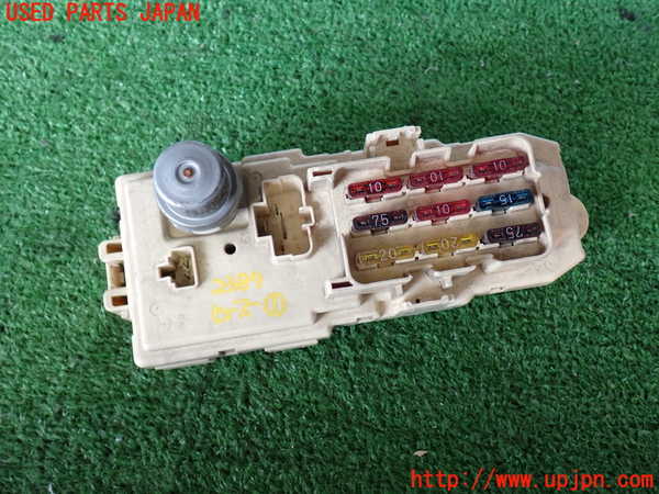 2UPJ-23876741]ハイラックスサーフ N130系 4ドア(KZN130W)ヒューズボックス1 中古_m0001.jpg
