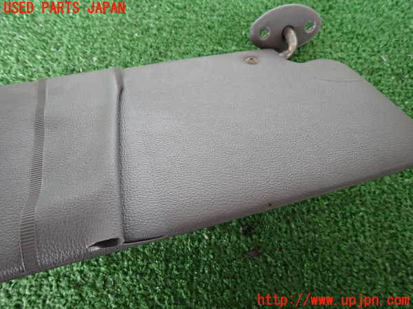 2UPJ-23877625]ハイラックスサーフ N130系 4ドア(KZN130W)室内サンバイザー右側 中古_m0002.jpg