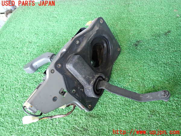 2UPJ-23877555]ハイラックスサーフ N130系 4ドア(KZN130W)ATシフトレバー 中古_m0004.jpg