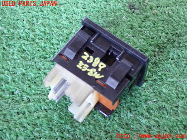 2UPJ-23876280]ハイラックスサーフ N130系 4ドア(KZN130W)ミラースイッチ 中古_m0002.jpg