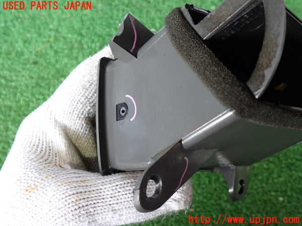 2UPJ-23877527]ハイラックスサーフ N130系 4ドア(KZN130W)エアコン吹き出し口2 (左) 【ジャンク品】 中古_m0002.jpg