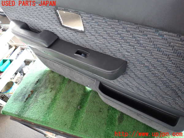 2UPJ-23871264]ハイラックスサーフ N130系 4ドア(KZN130W)左前ドア内張り 中古_m0003.jpg