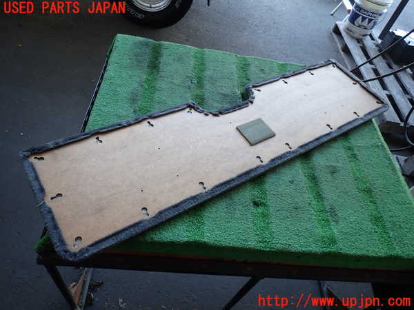 2UPJ-23871578]ハイラックスサーフ N130系 4ドア(KZN130W)バックドア内張り 中古_m0004.jpg