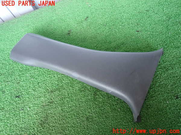 2UPJ-23877670]ハイラックスサーフ N130系 4ドア(KZN130W)左センターピラートリム 中古_m0001.jpg