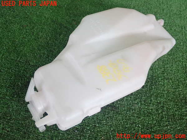 2UPJ-23882410]ルーミー(トール)(M910A)ラジエータータンク 中古_m0002.jpg