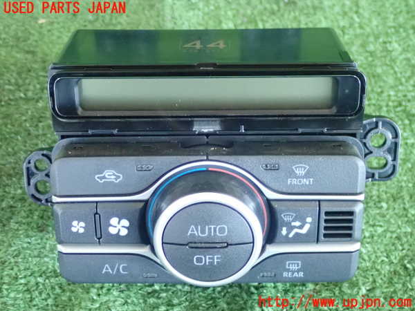 2UPJ-23886066]ルーミー(トール)(M910A)エアコンスイッチ1 中古_m0001.jpg