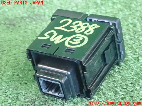 2UPJ-23886308]ルーミー(トール)(M910A)スイッチ3 (VSC OFF、プリクラッシュセーフティOFF、アイドリングストップOFF) 中古_m0002.jpg