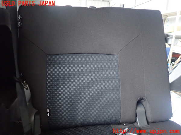 2UPJ-23887405]ルーミー(トール)(M910A)右リアシート 中古_m0002.jpg