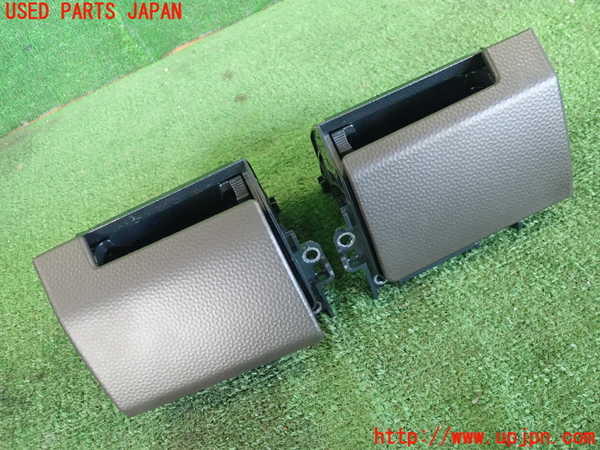 2UPJ-23887810]ルーミー(トール)(M910A)ドリンクホルダー 中古_m0001.jpg