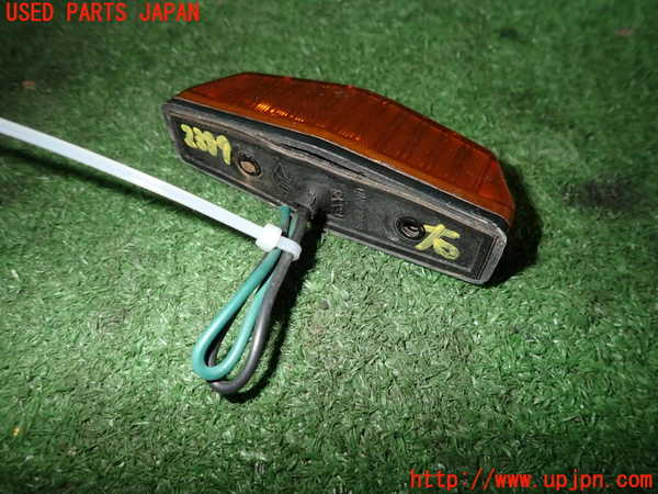 5UPJ-23891160]ロータス・エスプリ(82HI-)右ウィンカーレンズ 中古_m0002.jpg