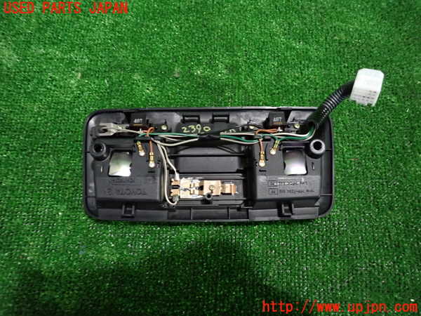 2UPJ-23906411]ソアラ(UZZ40)ルームランプ1 (1列目真中天井) 中古 レクサス・SC430_m0002.jpg