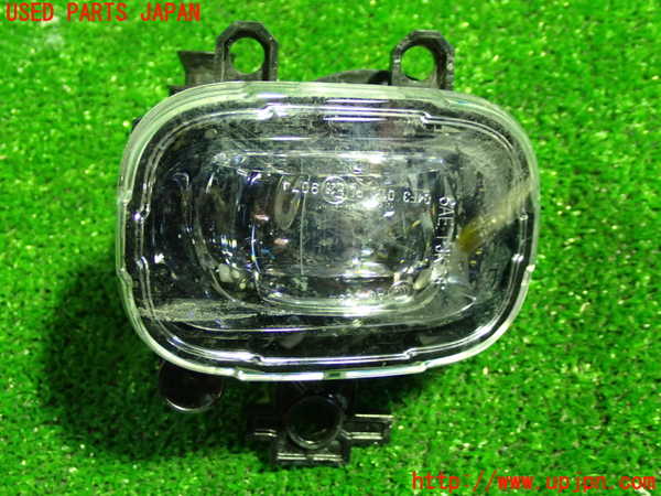 1UPJ-23921180]キックス(RP15)右フォグ 中古_m0001.jpg