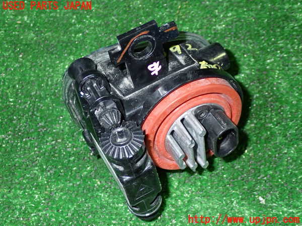 1UPJ-23921180]キックス(RP15)右フォグ 中古_m0004.jpg